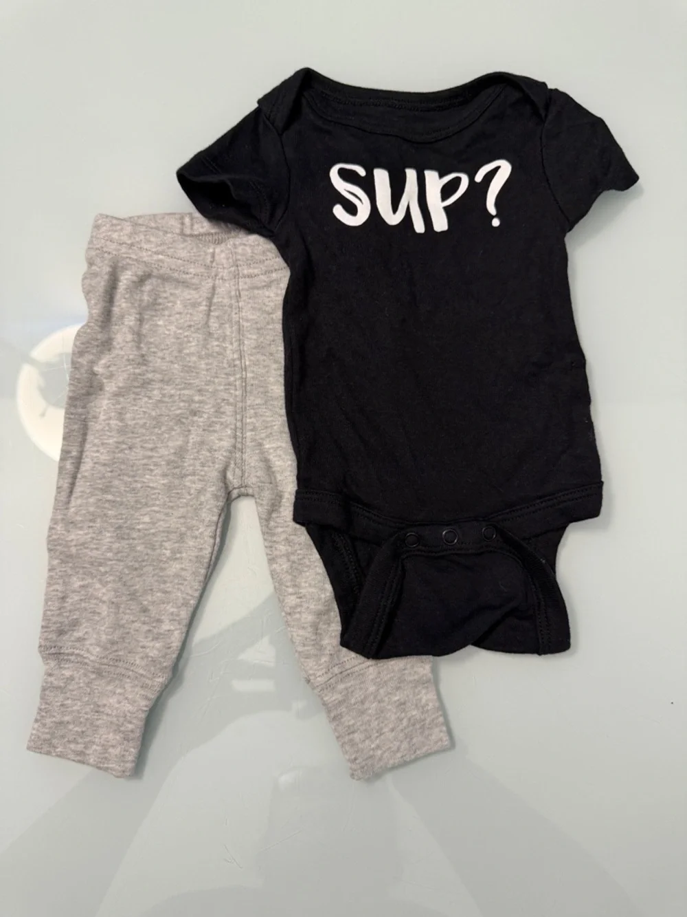 Like New Little Star Organic 2 Piece Set